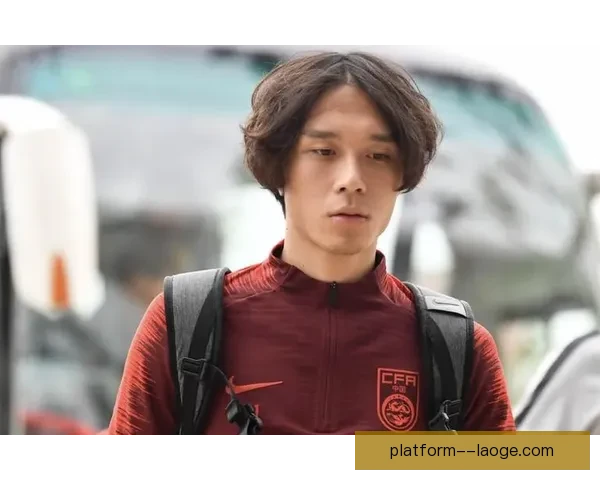 黄喜灿与狼队达成顶薪续约协议 未来数年将继续效力球队 黄喜灿与狼队达成顶薪续约协议 未来数年将继续效力球队